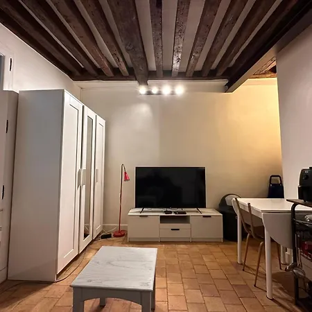 *studio*center Of Paris*ideal Couple* Διαμέρισμα Παρίσι